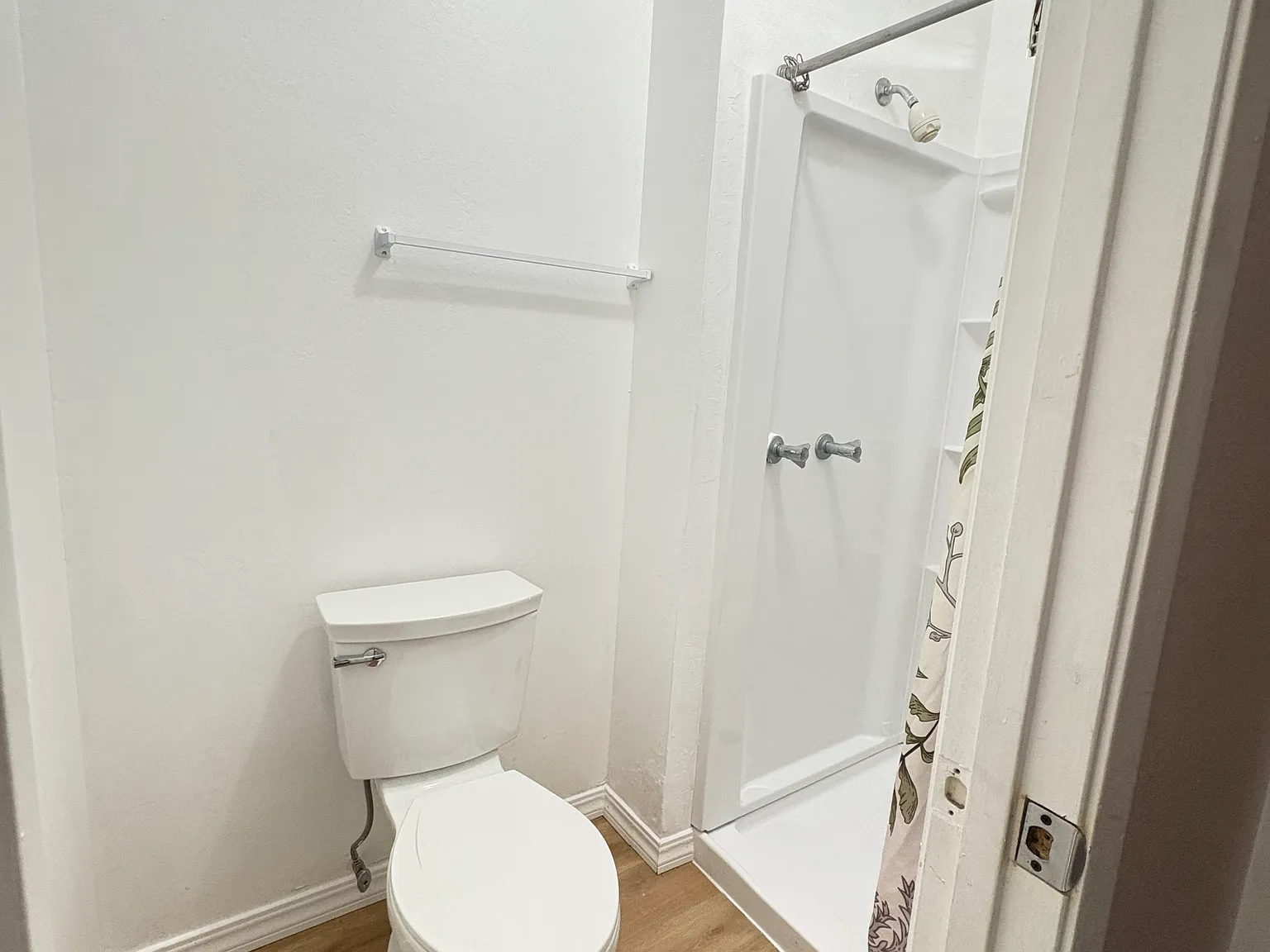 Studio, 219 sqft, $1,700 — Photo 3