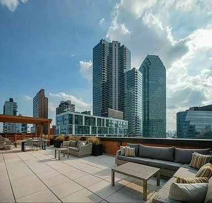 Rented by Modern Spaces | media 17