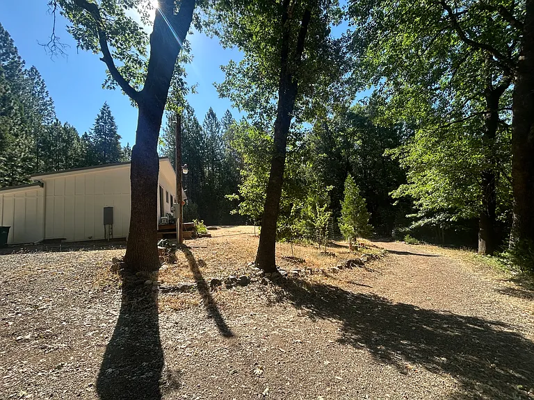 17347 Sunrise Rd — Photo 23