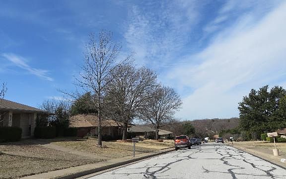 5th image of 524 Dove Ln
