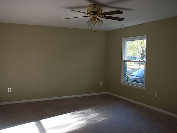 Custom Paint...New Carpets!!!!