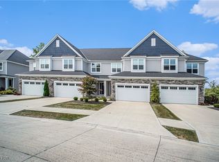 9410 Aquila Ct, Broadview Heights, OH 44147