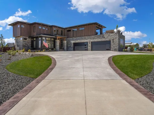 1501 Flowering Tree Ct, Windsor, CO 80550