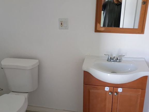 5th image of 5413 Bishop St