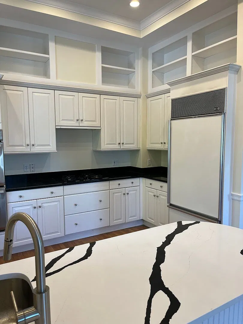 3-Bed, 3-Bath Multi-Level Beacon Hill Gem w/ In-Unit Laundry & AC — Photo 2