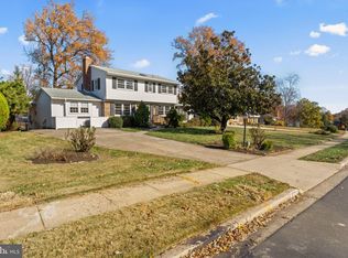 8120 Greeley Blvd, Springfield, VA 22152