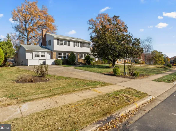 8120 Greeley Blvd, Springfield, VA 22152