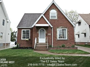 6914 Renwood Dr, Parma, OH