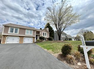 5333 Huntridge Rd, Roanoke, VA 24012