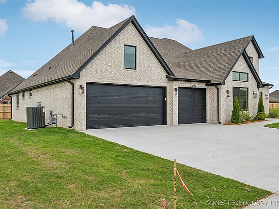 3rd image of 23079 E 106th Pl S