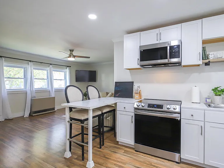 504 Saint John St #2 — Photo 27