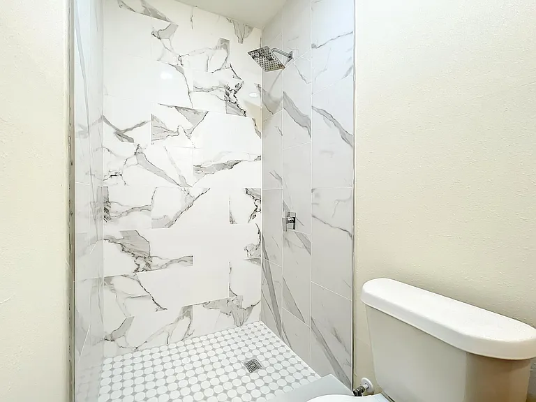 Park Manor Dr — Photo 9