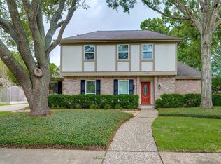 11811 Drexelbrook Dr, Houston, TX 77077