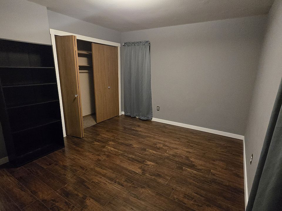 1st image of 9 Pineridge Ct