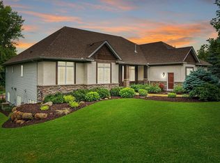19800 Cedar Ln, Prior Lake, MN 55372