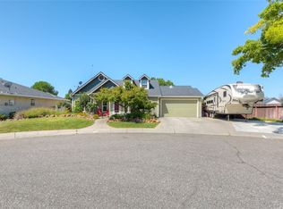 6 Sterling Ct, Chico, CA 95928