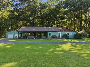 2140 Trout Island Rd, Hermitage, PA 16148