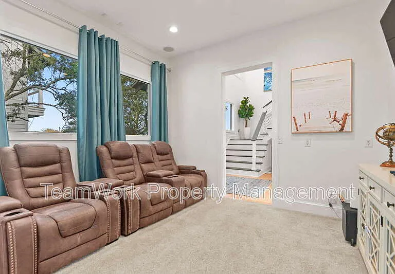 1664 Teal Marsh Rd — Photo 9