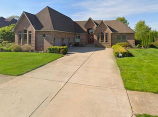 5643 Hallie Rae Ct, Terre Haute, IN 47802