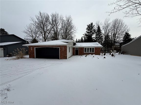 2nd image of 16667 Drake Rd