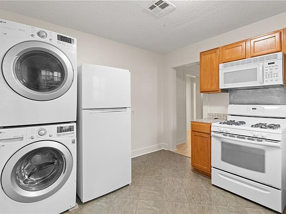 2nd image of 649 Saint Joseph Ln