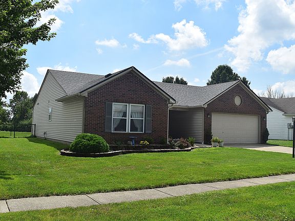 3rd image of 1727 Brookview Dr