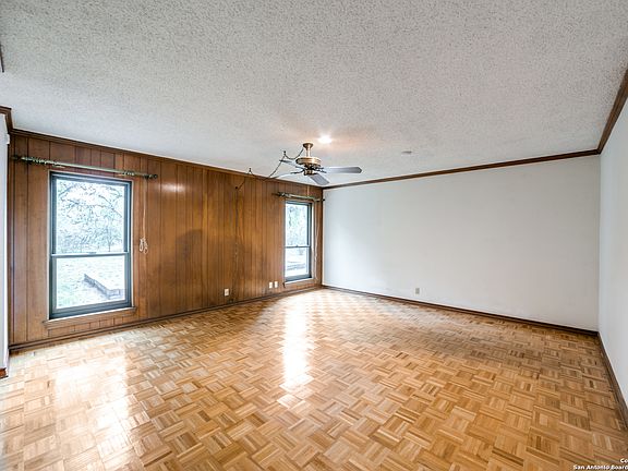 3rd image of 3435 Oak Cluster St