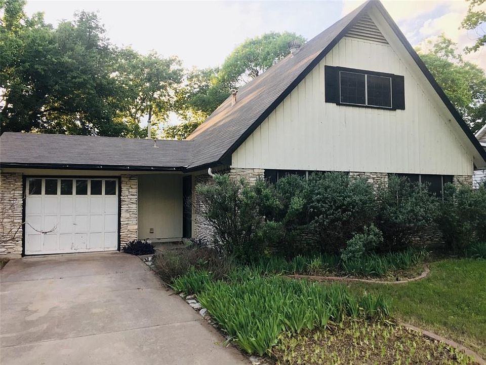 1st image of 6702 Isabelle Dr