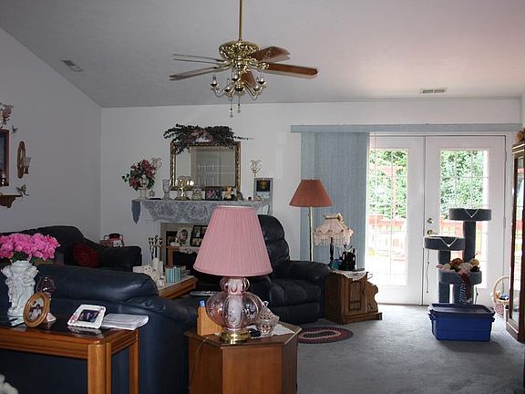 5th image of 5513 Acorn Woods Cir