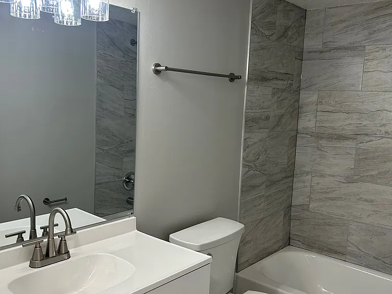 1615 Kay Ave #B — Photo 2