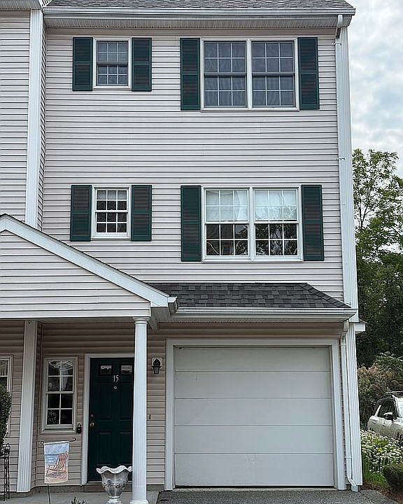 1st image of 252 Albion St APT 15