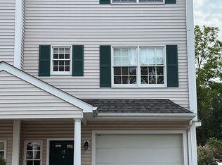 252 Albion St APT 15, Wakefield, MA 01880