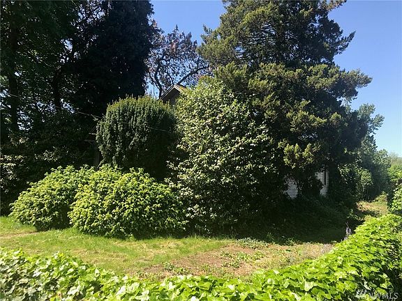 3rd image of 11717 40th Ave S
