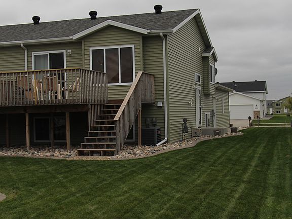 4th image of 4440 15th St S