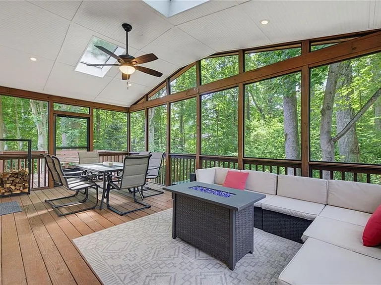 4966 Cambridge Dr — Photo 27