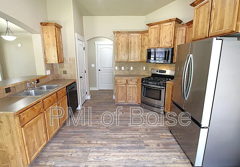 9699 W Montebello Dr — Photo 7