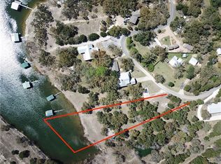 1421 Edgewater Dr, Spicewood, TX 78669