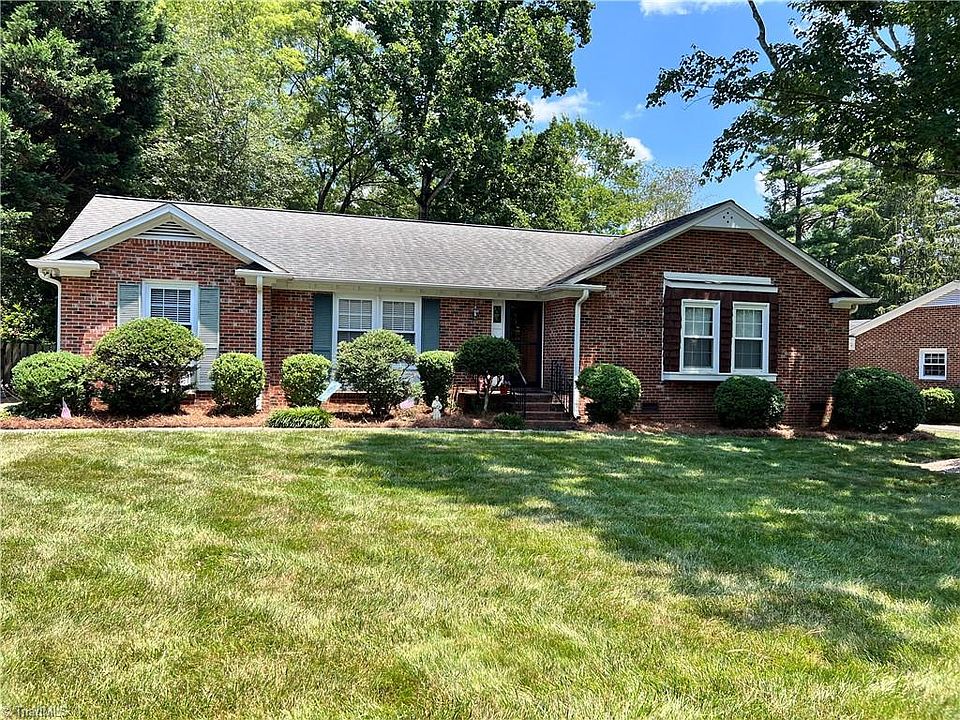 1st image of 8 Great Castle Ct