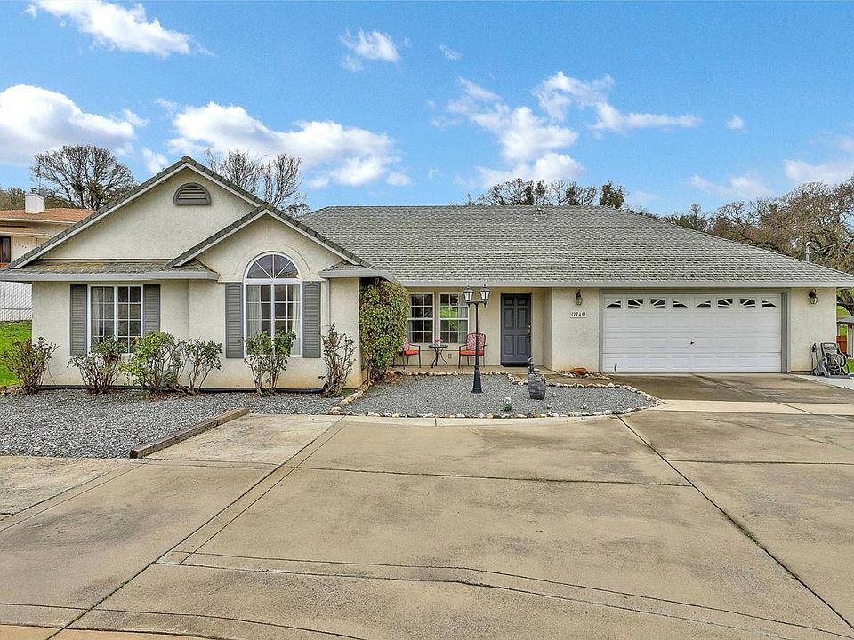 1st image of 2745 Heinemann Dr