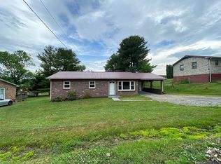 5460 Lovell Dr, Dublin, VA 24084