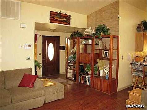 3rd image of 511 Sugarloaf Dr