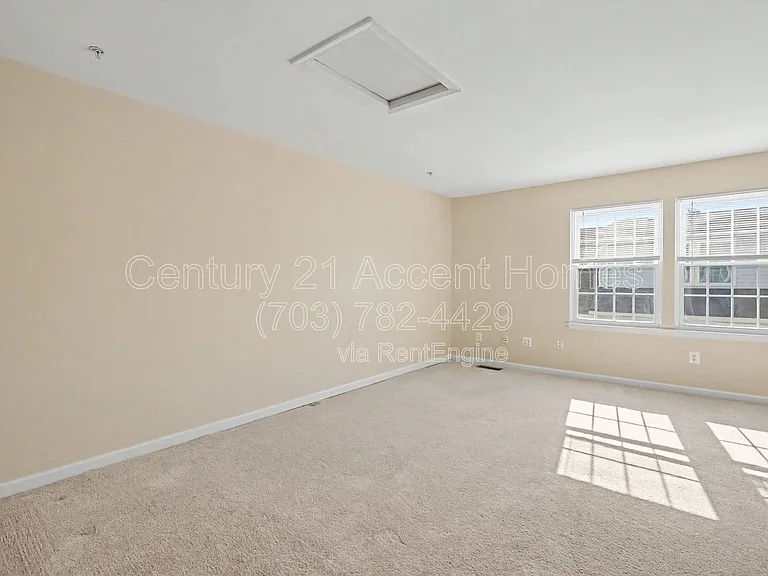 968 Harrison Cir — Photo 18
