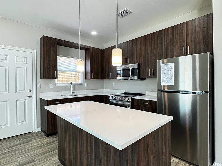 4209 La Vista Ave #2 — Photo 6