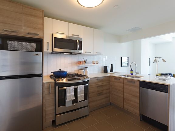 5th image of 626 Flatbush Ave APT 18N