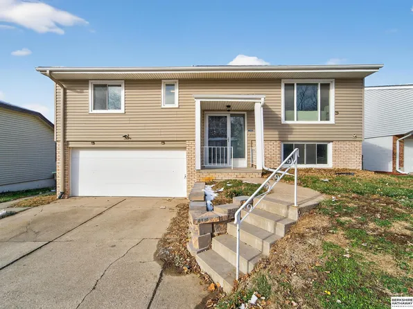 14440 Weir Cir, Omaha, NE 68137