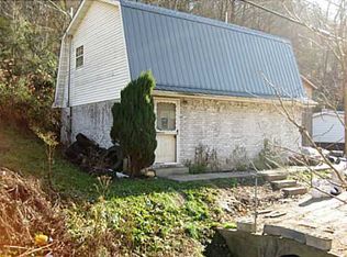 4238 Sissonville Dr, Charleston, WV 25312