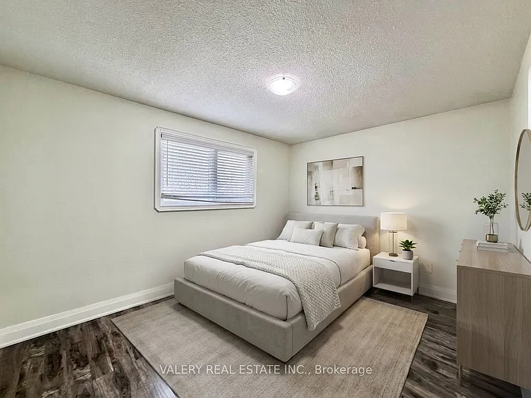 72 Dantek Ct — Photo 5