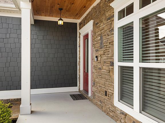 3rd image of 7916 Frostwood Ln