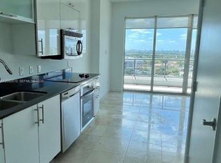60 SW 13th St APT 1411, Miami, FL 33130