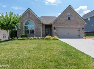 710 Rindlewood Ln, Maryville, TN 37801